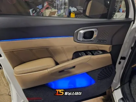 더뉴쏘렌토 엠비언트 순정연동으로 조그다이얼까지 일관성있는 튜닝 하려면