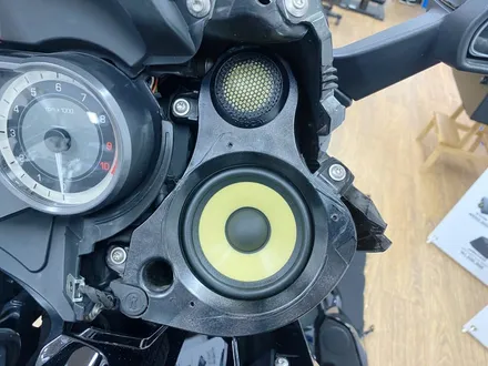 BMW K1600B 투어링 바이크의 품격 향상 포칼 스피커 장착 / 경기 성남 수정
