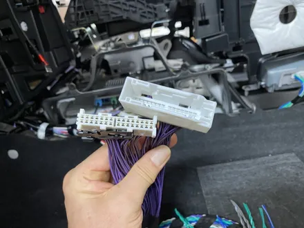 렉서스 NX350h 헬릭스 v8 앰프와 포칼스피커로 대만족 / 성남 판교 수정구