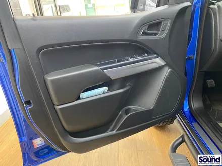 콜로라도 순정 보스스피커를 대신한 포칼스피커 / 성남 판교 수정구