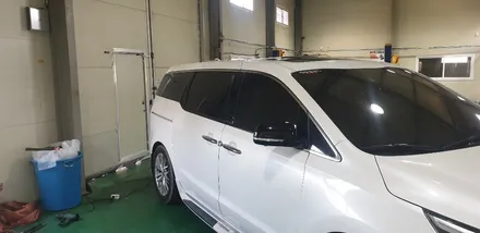 카니발 루프스킨 컨버터블 스포일러 랩핑