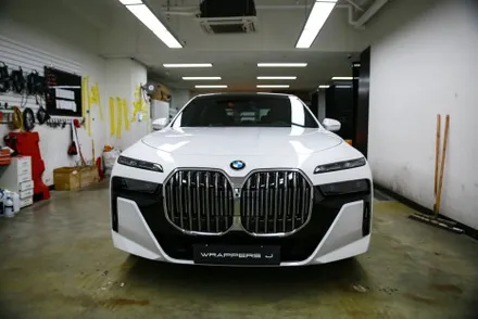 신형 BMW 740i 크롬죽이기 크롬딜리트 7시리즈 그릴 윈도우몰딩 랩핑 / 서울 마포구