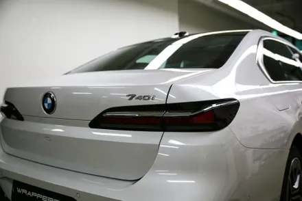 신형 BMW 740i 크롬죽이기 크롬딜리트 7시리즈 그릴 윈도우몰딩 랩핑 / 서울 마포구