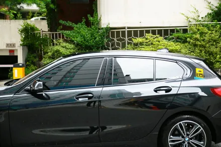 BMW 118d 크롬죽이기 크롬딜리트 서울 마포 자동차 부분랩핑 / 서울 마포구