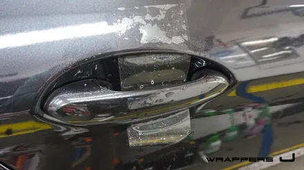BMW 530i 그릴랩핑 윈도우몰딩 실내랩핑 하이그로시랩핑 휀다덕트랩핑 생활보호PPF 부분ppf 윈도우크롬몰딩랩핑 / 서울 마포구