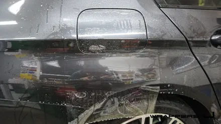 BMW 530i 그릴랩핑 윈도우몰딩 실내랩핑 하이그로시랩핑 휀다덕트랩핑 생활보호PPF 부분ppf 윈도우크롬몰딩랩핑 / 서울 마포구
