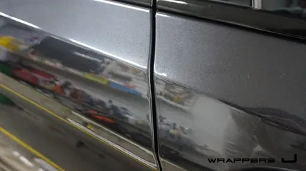 BMW 530i 그릴랩핑 윈도우몰딩 실내랩핑 하이그로시랩핑 휀다덕트랩핑 생활보호PPF 부분ppf 윈도우크롬몰딩랩핑 / 서울 마포구