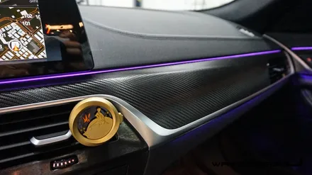 BMW 530i 그릴랩핑 윈도우몰딩 실내랩핑 하이그로시랩핑 휀다덕트랩핑 생활보호PPF 부분ppf 윈도우크롬몰딩랩핑 / 서울 마포구