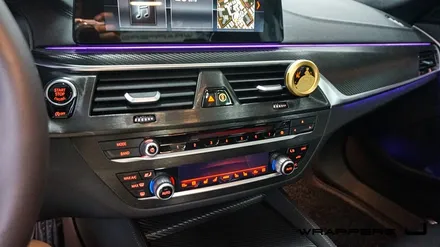 BMW 530i 그릴랩핑 윈도우몰딩 실내랩핑 하이그로시랩핑 휀다덕트랩핑 생활보호PPF 부분ppf 윈도우크롬몰딩랩핑 / 서울 마포구