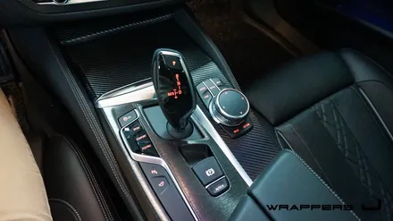 BMW 530i 그릴랩핑 윈도우몰딩 실내랩핑 하이그로시랩핑 휀다덕트랩핑 생활보호PPF 부분ppf 윈도우크롬몰딩랩핑 / 서울 마포구