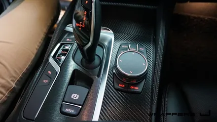 BMW 530i 그릴랩핑 윈도우몰딩 실내랩핑 하이그로시랩핑 휀다덕트랩핑 생활보호PPF 부분ppf 윈도우크롬몰딩랩핑 / 서울 마포구