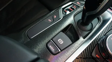 BMW 530i 그릴랩핑 윈도우몰딩 실내랩핑 하이그로시랩핑 휀다덕트랩핑 생활보호PPF 부분ppf 윈도우크롬몰딩랩핑 / 서울 마포구