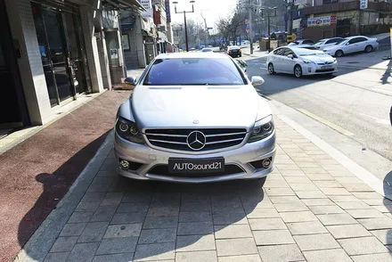 벤츠 CL63 AMG 2008년식▶ 옥스가 없는 차량에 옥스를 생성하고 음질전용 블루투스를 장착합니다. / 서울 마포구 신수동