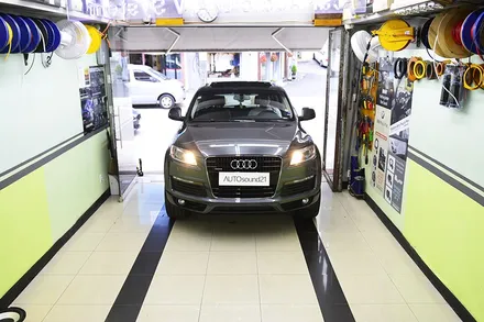 아우디 Q7 S-line 2008년식▶ MMI 케이블을 이용하여 옥스생성 후 음질전용 블루투스와 사운드업 헤드켑으로 최고 가성비 업그레이드를! / 서울 마포구 신수동