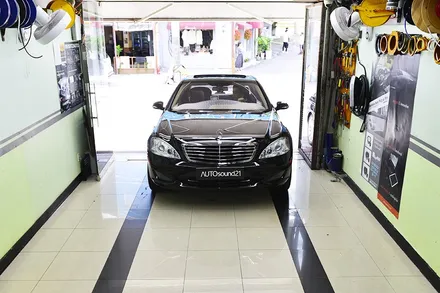 벤츠 S클래스 S550 2008년식▶ 순정 블루투스, 카플레이와 비교불가한 음질전용 블루투스, 사운드업 헤드켑 장착합니다. / 서울 마포구 신수동