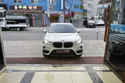BMW X1 2016년식▶ 차량의 전기적 성능의 업그레이드를 위해 사운드업 헤드켑을 장착합니다. / 서울 마포구 신수동