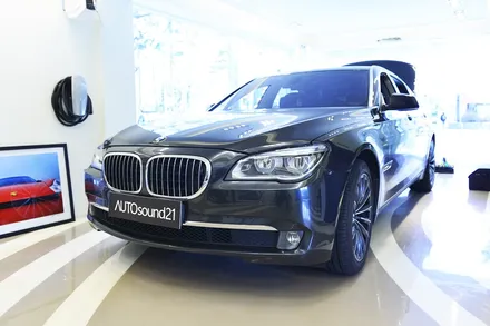 BMW 7시리즈 750Li 2009년식▶ 하이브리드 파워켑 8F 을 장착하여 차량 전반의 전기적 성능을 업그레이드 합니다. / 서울 마포구 신수동