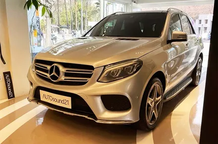 벤츠 GLE 350d 2017년식▶ 세계적 카오디오 기술의 발전이 이정도까지..? DSP 세팅 및 하이브리드 파워켑 장착 / 서울 마포구 신수동