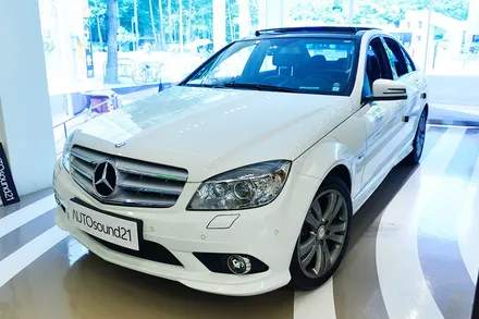 벤츠 C클래스 C200 2010년식▶ 차량에 블루투스가 없거나, 음질이 좋지 않다면, WTX-700 음질 최강의 블루투스 리시버 + 사운드업 헤드켑 / 서울 마포구 신수동