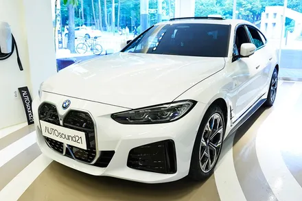 BMW i4 2022년식▶ 비엠 전기차에 저가형 0.5인치 트위터가!? 1인치로 업그레이드 하세요. DATASAT D3.3 + D31P 2WAY 구성 스피커 업그레이드 / 서울 마포구 신수동
