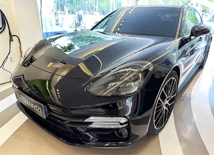 포르쉐 파나메라 GTS 2023년식▶ 하이브리드 파워켑 30F + 사운드업 헤드켑 장착하여 차량의 전류 흐름, 전압 안정성 확보합니다. / 서울 마포구