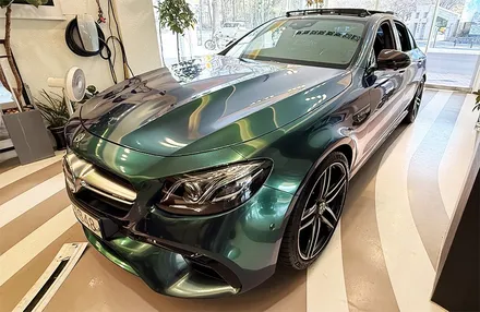 벤츠 E63 AMG 2019년식▶ 헬릭스 V12 DSP + 신포니 8인치 바닥우퍼 + 모스코니 10인치 일체형 서브우퍼 / 서울 마포구 신수동