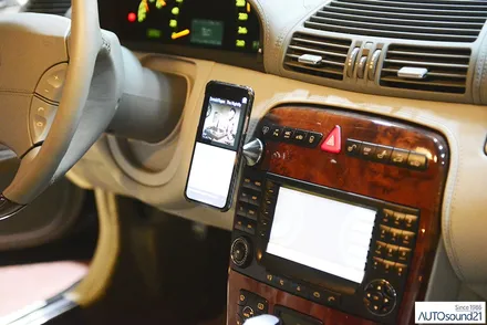 벤츠 CL55 AMG 2005년식▶ 사운드업 헤드켑과 음질전용 Bluetooth를 장착하여 음압과 음질 두마리 토끼를 잡습니다. / 서울 마포구 신수동