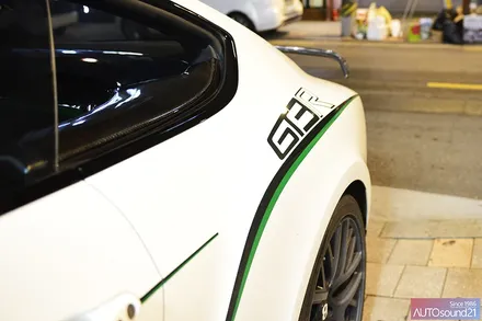 벤틀리 컨티넨탈 GT3-R 2015년식▶ 전세계 300대 한정 차량에 하이브리드 파워켑 + WTX-700 블루투스 설치 / 서울 마포구 신수동