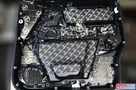 벤츠 G63 AMG 에디션 2020년식▶ 신형 지바겐 차량에 모렐 Limited Edition 및 DATASAT 스피커 + 하이브리드파워켑 + 블루투스 / 서울 마포구 신수동