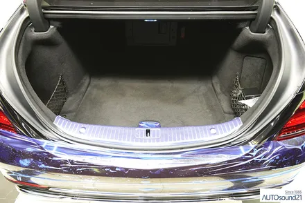 벤츠 S650 마이바흐 2019년식▶ 마이바흐에 골프백이 안실린다? 순정우퍼 탈거 후 우퍼를 매립하여, 골프여행 다녀오세요. / 서울 마포구 신수동