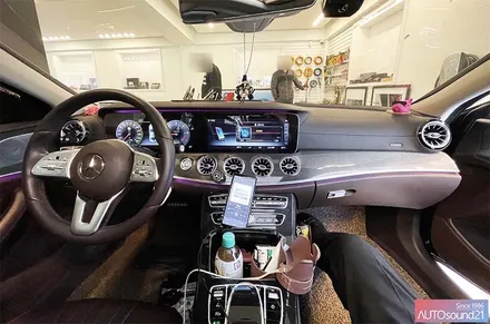 벤츠 CLS 400d 2019년식▶ DATASAT 미드우퍼 스피커 + 레인보우 미드레인지 스피커 + 사운드업 헤드켑 / 서울 마포구 신수동