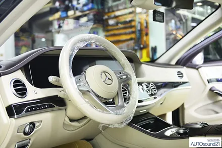벤츠 S650 마이바흐 2019년식▶ 마이바흐에 골프백이 안실린다? 순정우퍼 탈거 후 우퍼를 매립하여, 골프여행 다녀오세요. / 서울 마포구 신수동