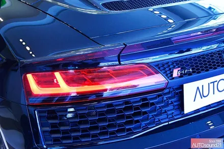 아우디 R8 스파이더 2022년식▶ 하이브리드 파워켑 30F 을 장착합니다. / 서울 마포구 신수동
