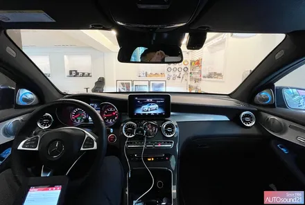 벤츠 GLC 63 S AMG 2018년식▶ DATASAT (2웨이/ 센터) 최고급 스피커 + 부메스터 트위터 그릴 + 사운드업 헤드켑 / 서울 마포구 신수동