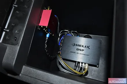 링컨 내비게이터 2009년식▶ 헬릭스 DSP + DATASAT 스피커를 이용한 풀시스템 작업. / 서울 마포구 신수동