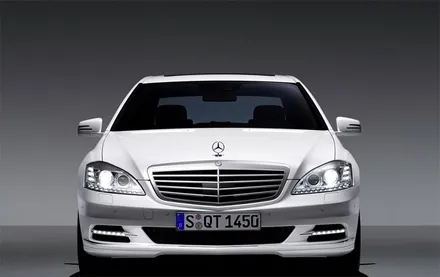 벤츠 S클래스 S600 2011년식▶ 하이브리드 파워켑 30F 한정판 제품과 비위드 RT-1 블루투스 리시버를 설치합니다. / 서울 마포구 신수동