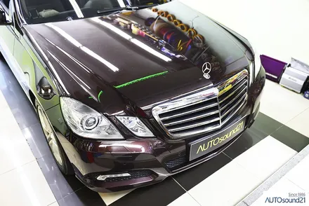 벤츠 E클래스 E300 2011년식▶ All New 사운드업 헤드켑과 고음질 음질전용 블루투스를 설치하여 차량에서 영화관같은 사운드를 청취하세요. / 서울 마포구 신수동