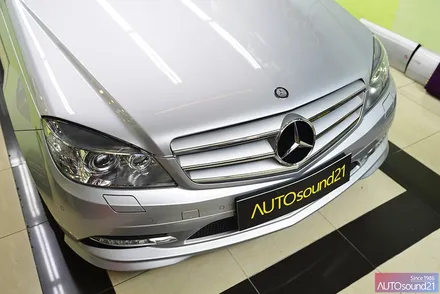 벤츠 C클래스 C250 2011년식▶ 트위터 스피커 교체, 사운드업 헤드켑, 음질전용 블루투스. 이 세가지만으로 비교안되는 사운드를 느껴보세요. / 서울 마포구 신수동