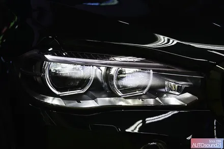 BMW X5 M 4.4 2018년식▶ 하이브리드 파워켑 30F 장착과 더불어 어빌리티 블루투스를 장착하여 최상의 원음구현력을 만듭니다. / 서울 마포구 신수동