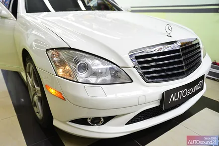 벤츠 S500 2006년식▶ 벤츠 S클래스 차량에 차량용 블루투스 리시버와 SOUND UP HEADCAP을 설치합니다. / 서울 마포구 신수동