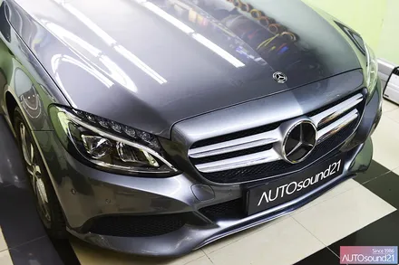 벤츠 C클래스 C 350e 2019년식▶ 다인오디오 Surpax M17F 벤츠 전용 스피커 장착 + 사운드업 헤드켑 장착 / 서울 마포구 신수동