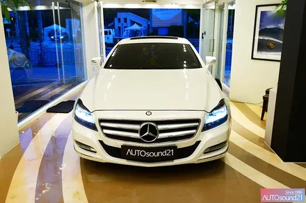 벤츠 CLS 350 2013년식▶ 옥스 생성 + (최고 음질의 블루투스 리시버) WTX-700 블루투스 + 헤드켑 / 서울 마포구 신수동
