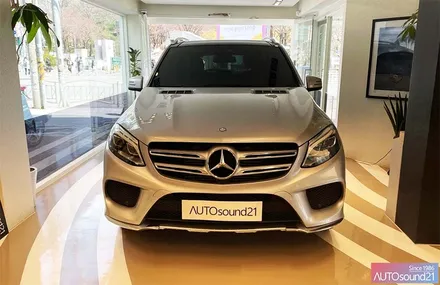 벤츠 GLE 350d 2017년식▶ 세계적 카오디오 기술의 발전이 이정도까지..? DSP 세팅 및 하이브리드 파워켑 장착 / 서울 마포구 신수동