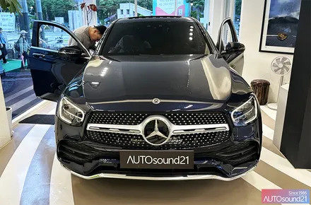 벤츠 GLC 300e 2023년식▶ 매치 UP8 DSP 앰프 + 전용 케이블 + 알루미늄 챔버 + DATASAT D2 트위터 장착합니다. / 서울 마포구