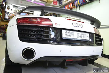아우디 R8 V10 스파이더 2015년식▶ 하이브리드 파워켑 30F 과 비위드 RT-1 블루투스를 장착하여 사제 스피커 200% 다르게 청취하기. / 서울 마포구 신수동