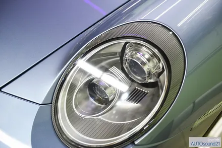포르쉐 911 Turbo S 2012년식▶ 100% 핸드메이드 트위터 스피커로 고음역대에 새로운 사운드, 블루투스, 헤드켑으로 완벽 마무리 합니다. / 서울 마포구 신수동