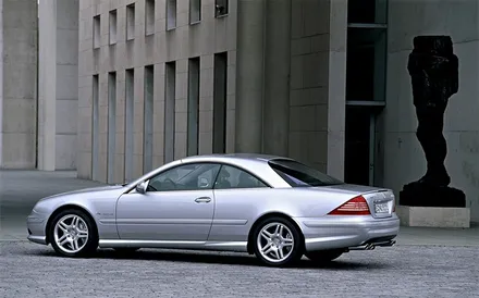 벤츠 CL55 AMG 2005년식▶ 사운드업 헤드켑과 음질전용 Bluetooth를 장착하여 음압과 음질 두마리 토끼를 잡습니다. / 서울 마포구 신수동