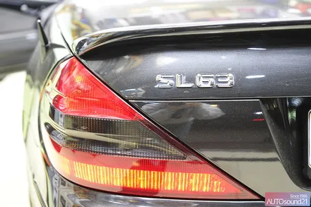 벤츠 SL63 2003년식▶ 음질전용 블루투스를 장착하여, 스마트폰의 최고음질을 스트리밍하세요. / 서울 마포구 신수동