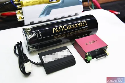렉서스 GS430 2006년식▶ AUX 생성기 + 차량용 블루투스 리시버 + 사운드업 헤드켑을 장착합니다. / 서울 마포구 신수동