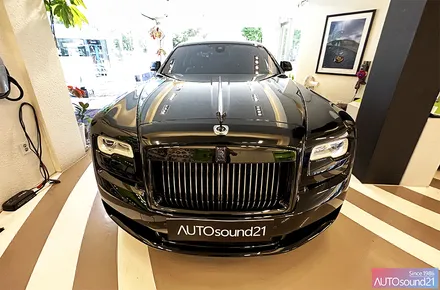롤스로이스 고스트 2019년식▶ BMW & 롤스로이스 모두 잭바이잭으로 장착되는 8인치 바닥우퍼를 교체합니다. / 서울 마포구